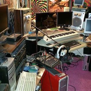 Meet your Posher, Kary